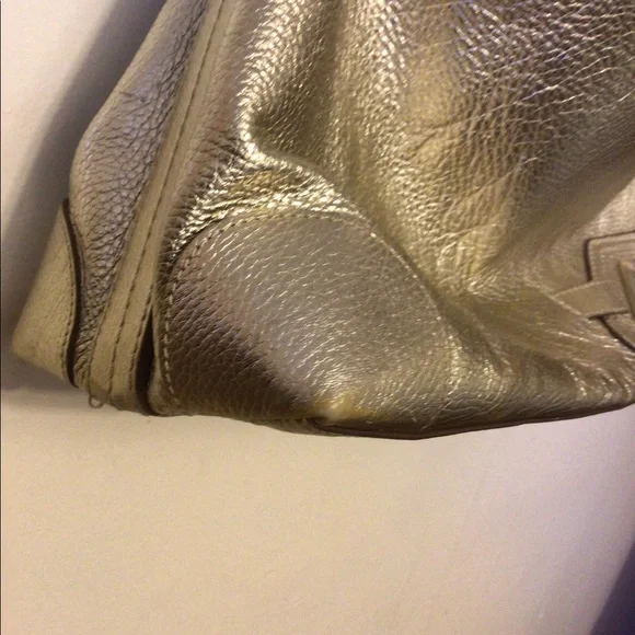 - Anya Hindmarch gold leather handbag with gold accent Sz Extra large rare… - Picture 6 of 12
